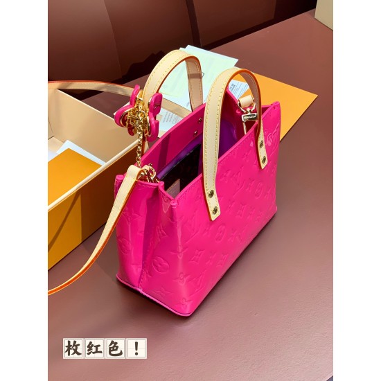 M24028 Enameled red READE small handbag