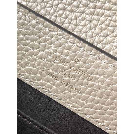  M23330Capucines Mini HandbagSize：21 * 14 * 8Cm