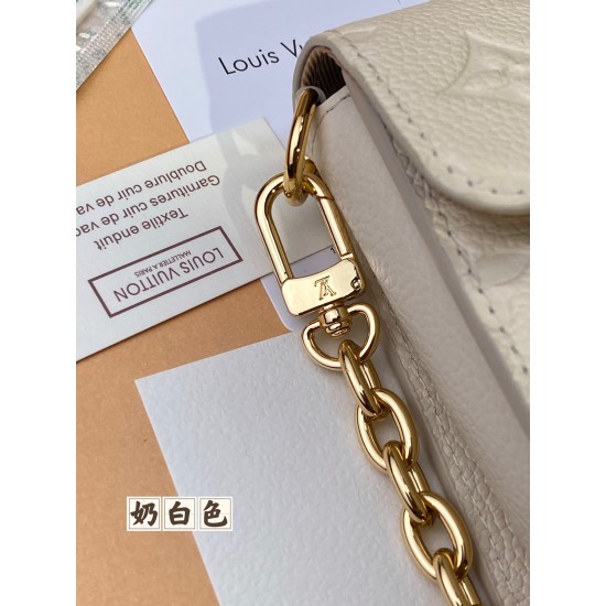 M82836WALLET ON CHAIN METIS Chain Bag
