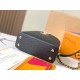  M23082Capucines BB Handbags LV Milky Way 21148cm 