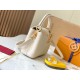 M23330Capucines Mini HandbagSize：21 * 14 * 8Cm