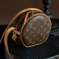 M4578 handbag
