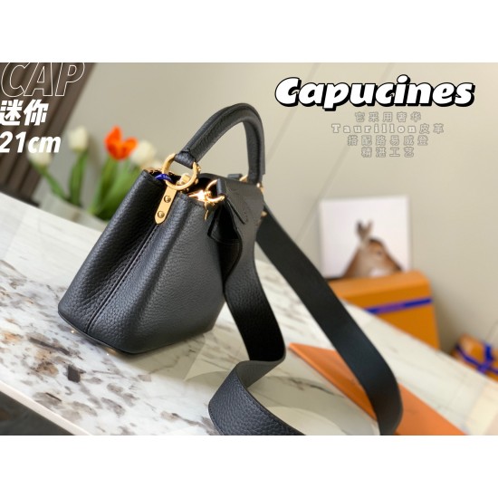  M56669CapucinesMini Mini21.014.08.0cm