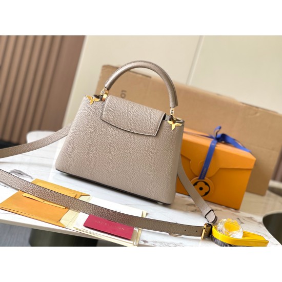  M23331Capucines Small HandbagSize：27 * 18 * 9Cm