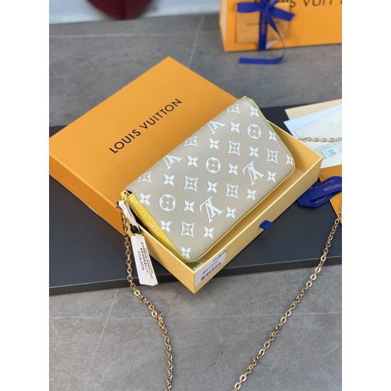M81359 POCHETTE FLICIE Chain Bag