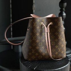 NéoNoé MM Bucket Bag M44022 26 x 26 x 17.5 cm