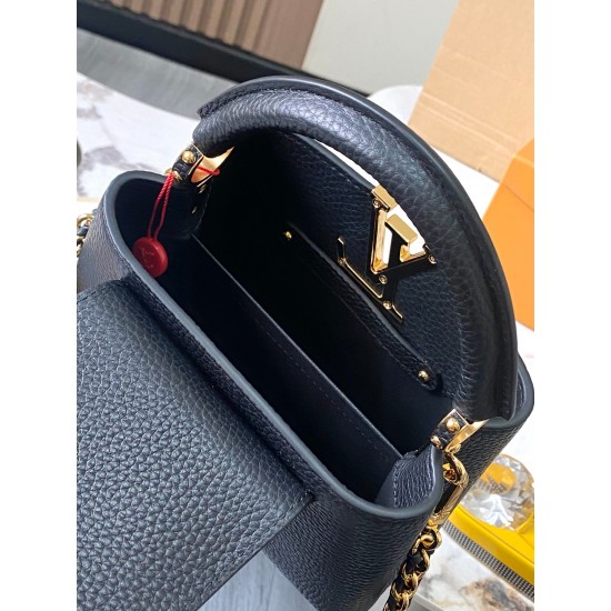 M23082Capucines BB Handbags LV Milky Way 21148cm 