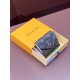 。 M81665CELESTE Wallet