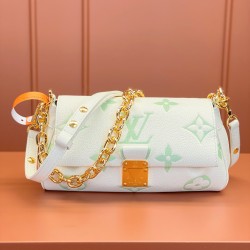 FAVORITE handbagM4684224x14x9cm