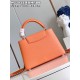 Capucines BB HandbagM22055size：27x18x9cm 