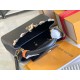  M23263Capucines Mini Handbag27.0 x 18.0 x 9.0 cm