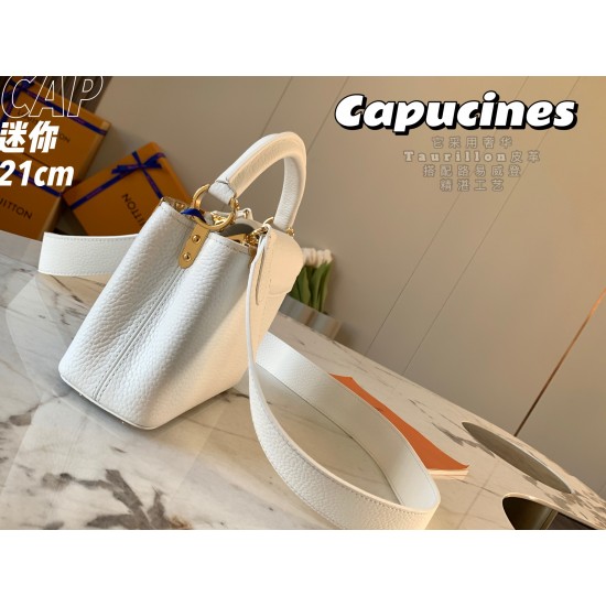  M56669CapucinesMini Mini21.014.08.0cm