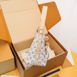 CarryAll ：29*24*12cm