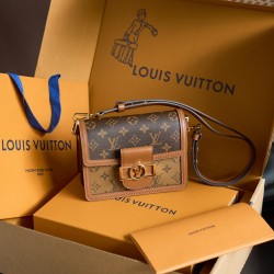 Mini Dauphine handbag M45959  20x 15 x 9 cm