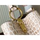 N93163/M48865Capucines BB HandbagSize:27 * 18 * 9 cm