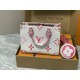 M22976OnTheGo Small Handbag：25 x 19 x 11.5 