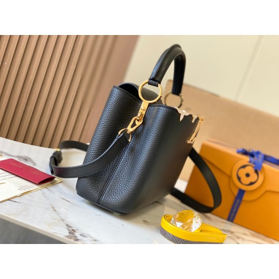  M23331 Capucines Small HandbagSize：27 * 18 * 9Cm