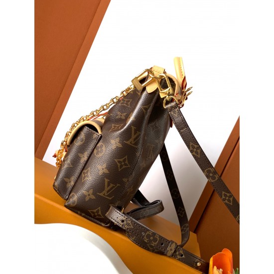 Excursion Small BackpackM46932皮：21.0 x 23.0 x 10.0 