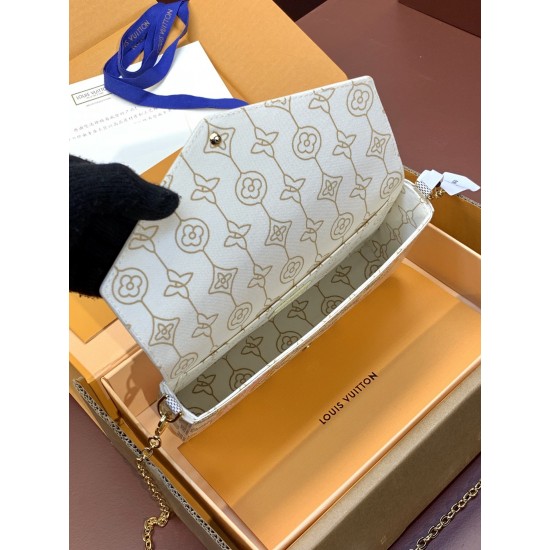 N60466  Felicie Handbag21.0 x 11.0 x 2.0。