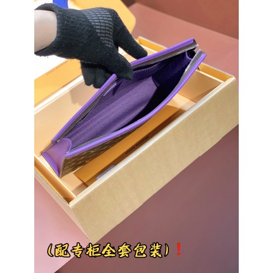 M44466 Purple：26x20x5cm。