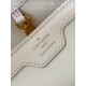  M22863Capucines BB Handbagsize：27x18x9cm
