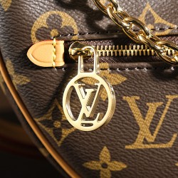 M81098 LOOP handbag Nicolas Ghesquière