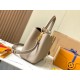 M23332Capucines Flower Crown HandbagSize：31.5 * 20 * 11Cm