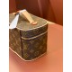 M44495Nine BB mini Cosmetic Bag