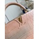 M48865Capucines MM size：31.5x20x11cm