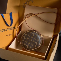 M4578 handbag