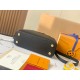  M23331Capucines Small HandbagSize：27 * 18 * 9Cm