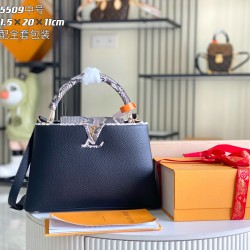 M95509 M95382Capucines Handbags31.5 x 20.0 x 11.0 cm