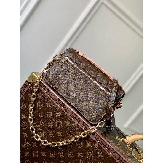  M46279 East West Mtis Handbags