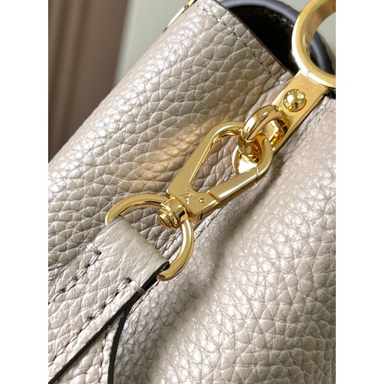  M23330Capucines Mini HandbagSize：21 * 14 * 8Cm