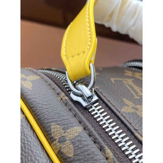 M47528cosmetic bag