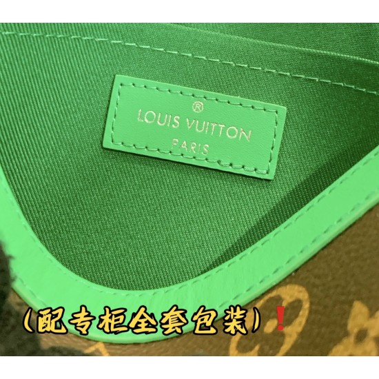 M44466 Green：26x20x5cm。