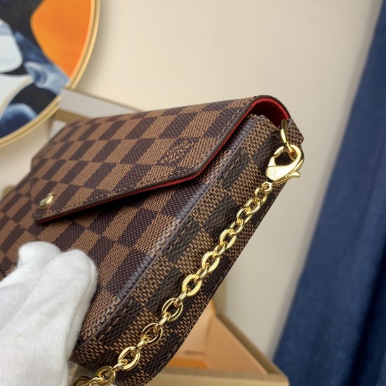 N63032 Felicie Handbag