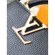  M23082Capucines BB Handbags LV Milky Way 21148cm 