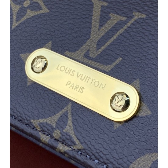 M82509 Lily wallet size：20.5x10x3.5cm。