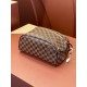 47528Damier Graphite Cosmetic Bag-size28x16x13cm。