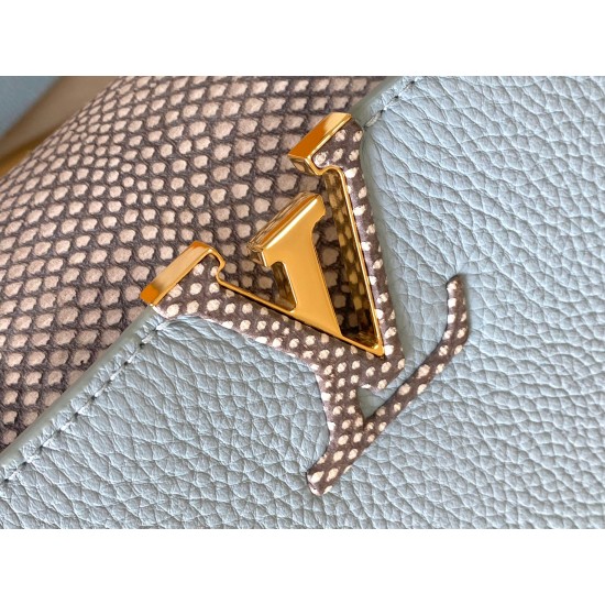 M21167N80741Capucines BB Handbag  size:31.5 x 20 x 11cm