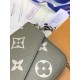 M42480 Green! Pochette Flicie Chain Bag