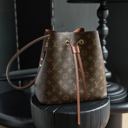  NéoNoé Bucket Bag M44887 26 x 26 x 17.5 cm