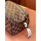47528Damier Graphite Cosmetic Bag-size28x16x13cm。
