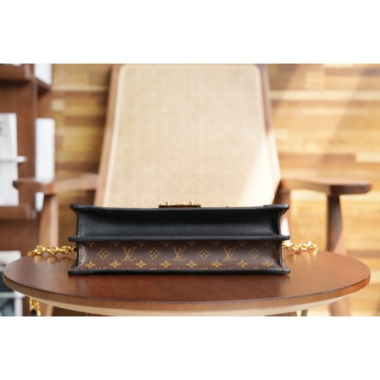 TRUNK CLUTCH M43596 Bag