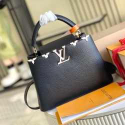  M23263Capucines Mini Handbag27.0 x 18.0 x 9.0 cm