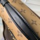  M46279 East West Mtis Handbags