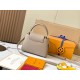  M23330Capucines Flower Crown HandbagSize：21 * 14 * 8Cm
