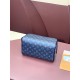 44494cosmetic bagsize28x16x13cm。