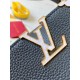  M23332Capucines Medium HandbagSize：31.5 * 20 * 11Cm